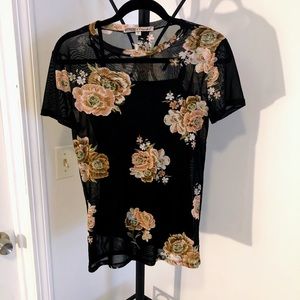 Sheer see through floral t-shirt never worn S